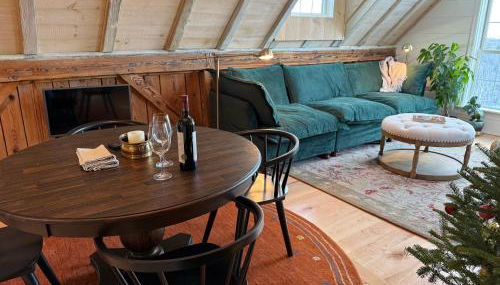 Elegant Private Barn Apartment in E Dover with 50 mile view - Foto 5