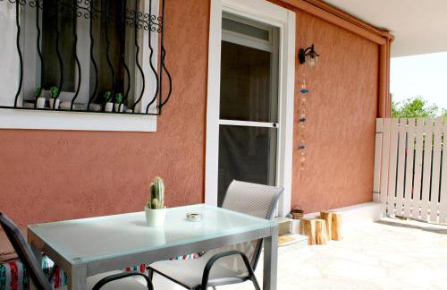 Angelina's Family Home - Foto 31