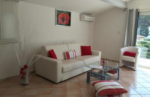 Le petit cassis vue mer appartement 70m2 piscine - Photo 9