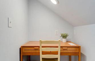 The Carriage House - Photo 10