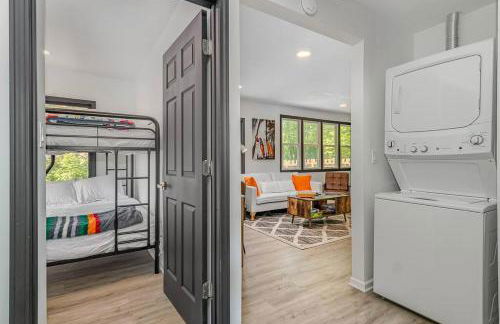 Black Cabin Getaway in Woods I Valpo - Foto 16