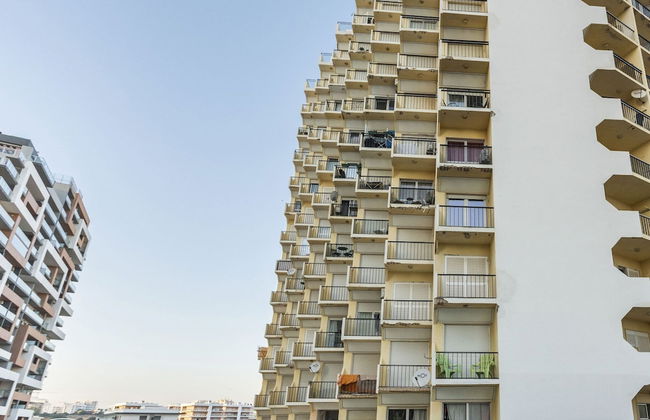 BnB Homes Elegant Apartment 50 m Walk From Beach - Foto 29