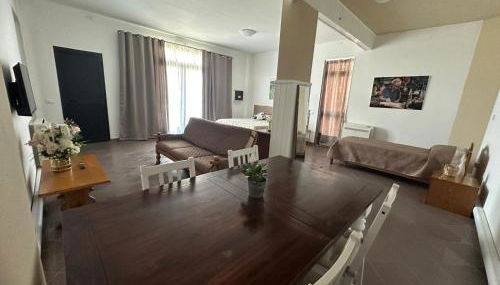 App Suite da Alfredo Lugo vicino a Maria Cecilia Hospital ,piano terra - Foto 2