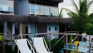 Flat Térreo com Piscina e Jardim Tropical - Foto 1