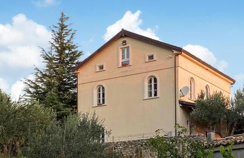 4 Bedroom Gorgeous Home In Satriano - Foto 14