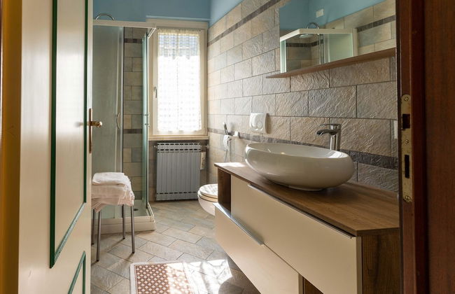 Villa by Lake Idro With Panoramic Views - Foto 14