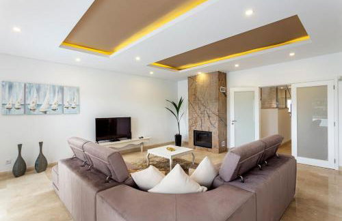 Luxury Vau Beach Villa with Private Heated Pool - Foto 8