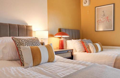 Ann’s Place - 2 Bed House Central Romford - Free Parking & Garden - Foto 38