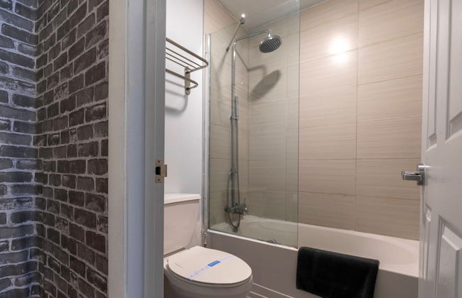 Entire Studio With Free Shuttle to Disney - Foto 22