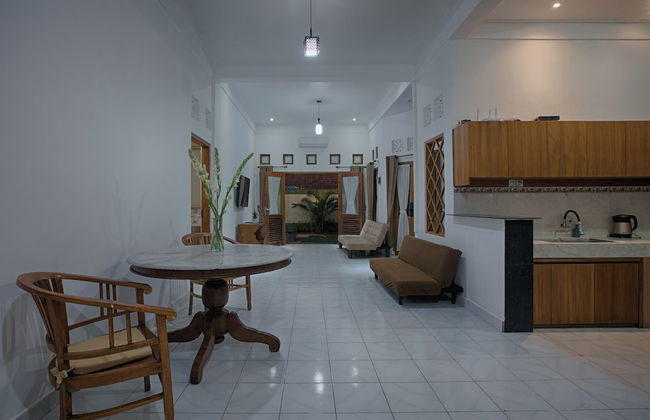 Villa Calgary Seminyak - Photo 17