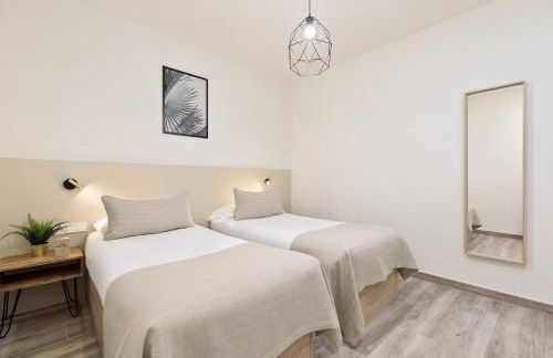 Sitges Group Blue and White - Foto 116