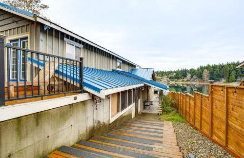 3 Mi to Puget Sound Lakefront Gem with Patio! - Foto 24