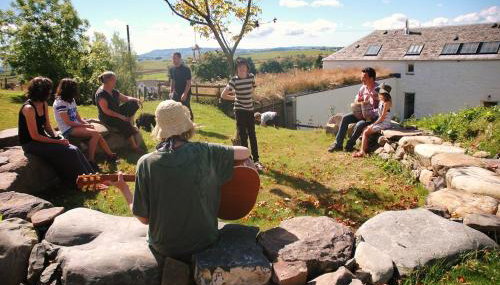The Coach House at Durhamhill with llamas & games room mini cinema - Foto 5, Garden view