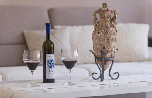 Amfora Apartment - Photo 3