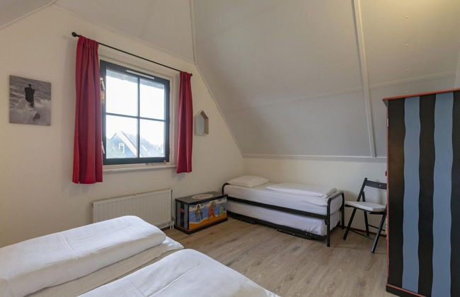 Beautifully Situated Luxury Villa on the Water - Foto 16