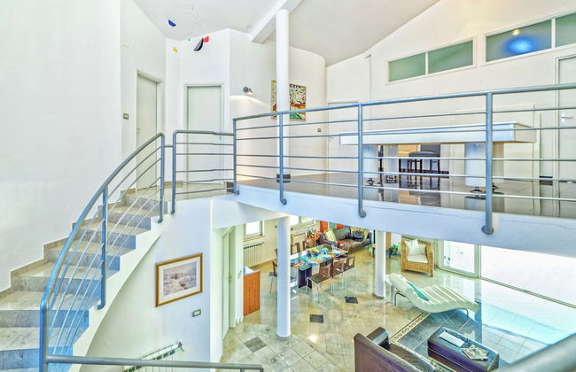 Spacious Detached Villa with Pool near Pula with sea View - Foto 27