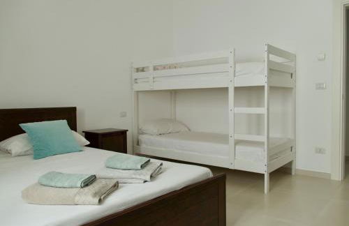 Newly Renovated-Holiday house with large garden - Foto 23