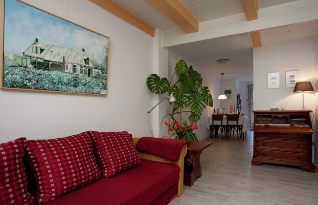 Cottage in Nes-ameland Near Coastline - Foto 9