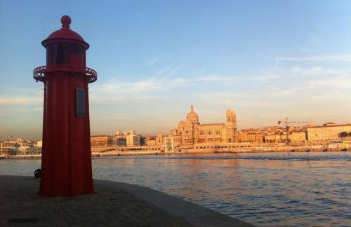 Appartement terrasse proche vieux-port - Photo 25