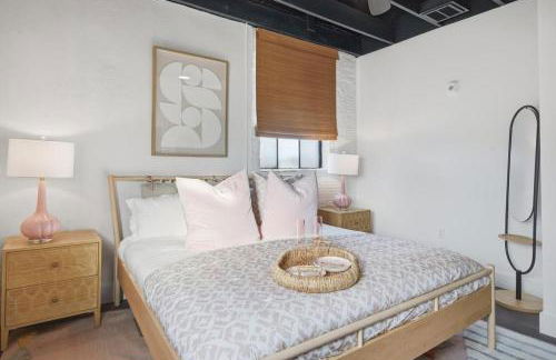 Thought- Adorable 1 BR Apt with Heated Pool - Photo 20