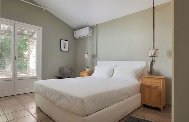 Aelia & Melitta Villas - Photo 25