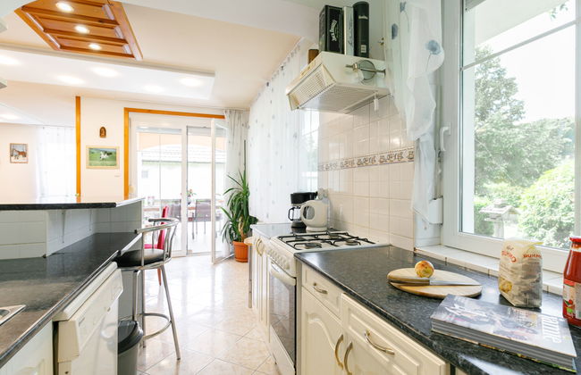 2 bedroom House in Kőröshegy with private pool and garden - Photo 18