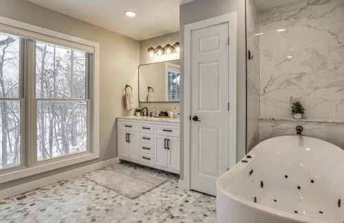 Hot Tub, Dock and Sauna! Lake Wisconsin Retreat - Foto 16