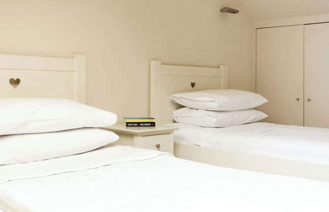 Clifton Hill by Onefinestay - Photo 16