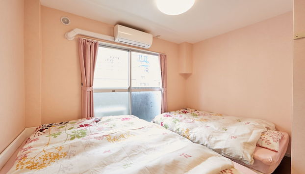 PY building - Foto 3, Habitación