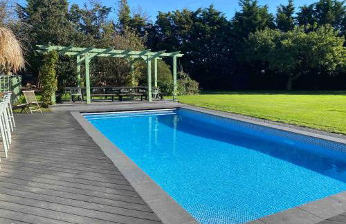 Period Luxury Converted Barn Windsor/Maidenhead - Perfect for family groups - Foto 93