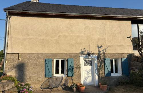Maison de campagne, 136 M2, 4 pers, grande pièce de vie, 2 chambres, 2 salons, Cantal - Photo 42