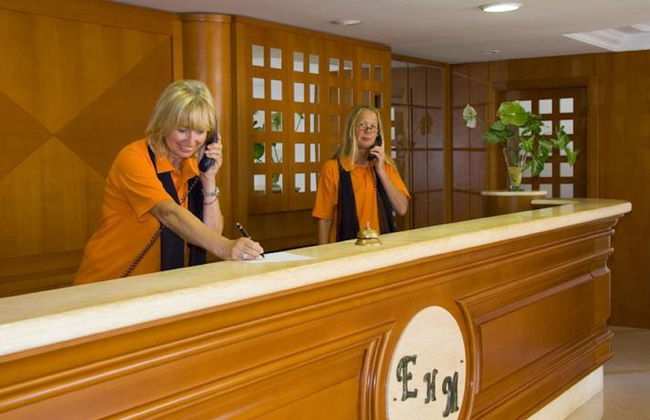 Aparthotel Esquinzo Y Monte del Mar - Foto 6