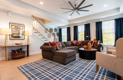 Watch Hill Manor Bourbon Commons - Foto 31