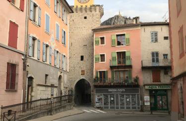 Studio Centre ville Castellane - Foto 10