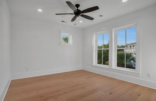 Sprawling Ocean View Home With Massive Deck - Foto 41