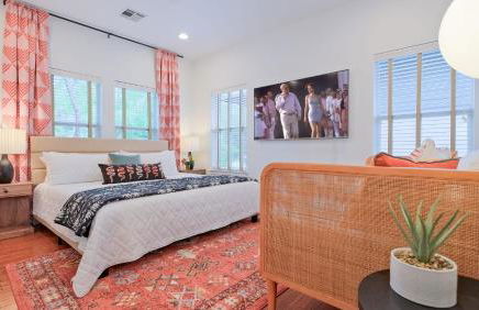 Hacienda SoCo - Fire Pit & 3 Min Walk to SoCo - Foto 2