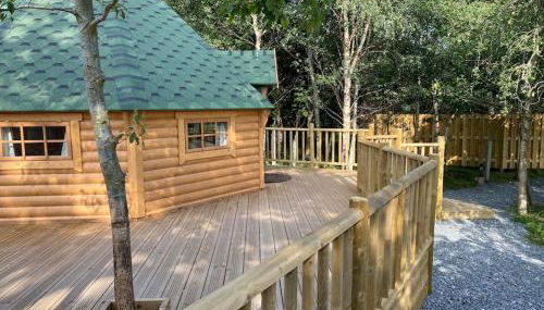 Craigshannoch Luxury 1 bed woodland lodge hot tub - Foto 3