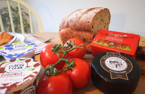 Relaxing Coastal Retreat for 2 Hot Tub Log Fire - Foto 12