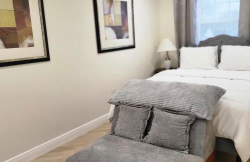 Waterfront Villa with Gameroom and Theater room - Foto 10