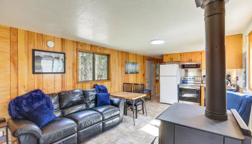 1 Mi to State Park Peaceful La Pine Cabin with Deck - Foto 5