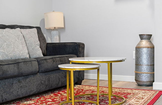 Furnished Apartments near Encore Boston - Photo 22