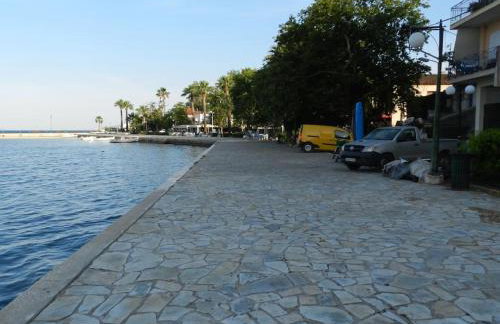 La Casa di Ercole across bay of Nafplio. - Photo 11