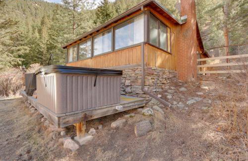 Riverfront Drake Home - 10 Mi to Estes Park! - Foto 3