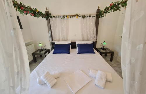 Myrtia Guest House - Photo 80