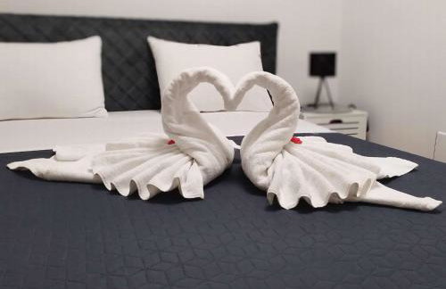 Split apartment - 5 min by car to the beach & city center - free public parking - Foto 2