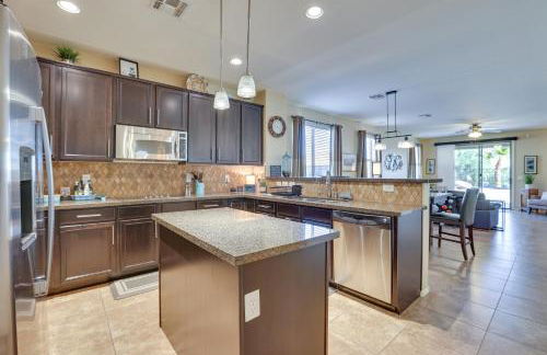 Near Estrella Mtn! Desert Escape with Outdoor Oasis - Foto 9