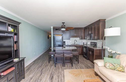 ROYAL GARDEN RESORT 903 condo - Photo 4