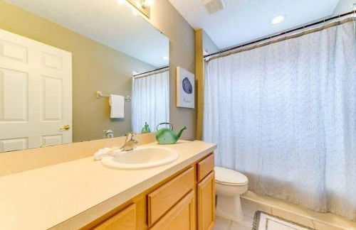 Family Pool Home, Gated Resort, near Disney & golf -209 - Foto 19