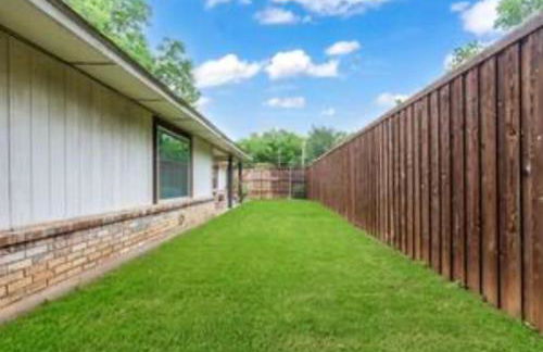 2bd 1bth place in Arlington Centrally located in DFW and conveniently located near Cowboy's Stadium - Foto 27