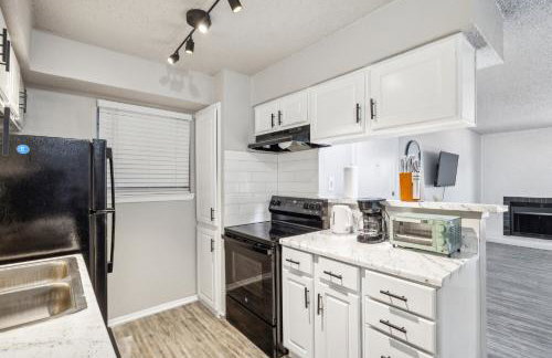 The Landry 278 Spacious and Cozy 2 Bedroom 1bth - Foto 3